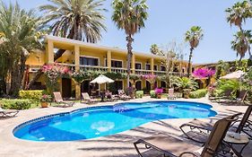 El Encanto Inn & Suites